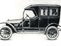 10/25 PS Droschke (1912 - 1913)

Modelle sind nicht bekannt.
Baugleich mit 10/24 PS und 10/28 PS
Opeldaten:
1912-1913, Motor 2,6l mit 24 PS bei 65 km/h ab 7.500 Mark = DM = 3.850 Euro.
Karosserievarianten: Landaulet, Limousine, Doppel-Phaeton, Torpedo-Doppel-Phaeton, Droschke.
Lnge in mm: 4500