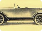 9/30 PS offener 4-Sitzer (1922 - 1924)

Modelle sind nicht bekannt.
Opeldaten:
1922-1924, Motor 2,3l mit 30 PS bei 68 km/h ab 615.000 Mark, 1924: 10.250 GM = DM = 5.260 Euro.
Karosserievarianten: Limousine, offener 4- bis 5-sitzer; 
Längen in mm: 4500
