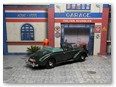 Admiral 1938 Cabrio Gläser Daten
Wie beim Super 6 baute die Karosseriefirma Gläser den Admiral zum 2-türigen Cabrio um. Gebaut wurden diese Cabrios nur zwischen 1938 bis 1939