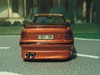 Astra F Cabrio Tuning Bild 3
Ein rundum verdedeltes Cabrio. Felgen sind von sprint43. Verspoilerungen, Endrohre, Heckspoiler und Nummernschilder sind Eigenanfertigungen. Auch der Innenraum wurde farblich angepasst. Armaturenbrett wurde mit Decals versehen. Lackierung erfolgte in mineralrotmetallic.