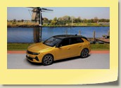Astra L Limousine Bild 1a

Hersteller: Norev (OC11630)
kultgelb, Auflage ???, August 2022 (Opel-Shop)