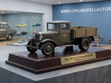 Blitz 2,0 Tonner Pritsche 1930 KI
Modelle sind nicht bekannt, dies ist ein KI-Bild
OPELDATEN:
Motor : 3,5l mit 55 PS bei 80 km/h;
Längen in mm: Pritsche 6370 / Ladefläche 3495
Preise: unbekannt;
Stückzahlen: 1 395