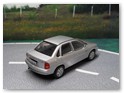 Chevrolet Corsa Sedan (2000 - 2002) Bild 2
Hersteller: IXO (Chevrolet do Brasil Nr. 60)
starsilber Auflage ??? Dezember 2017
Zum Original:
Erstes Facelift