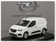 Combo E Cargo KI

So könnte ein Modellauto aussehen, mit KI generiert.