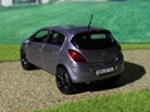 Corsa D Umbau 5-türer Bild 2/2
Dieser 5-türige Corsa wurde in fliedermetallic umlackiert, Felgen in glanzschwarz und Nummernschilder wurden angebracht.