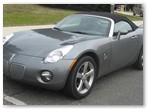 Pontiac Solstice (2005 - 2009)

Gleiche Plattform wie Opel GT 2006.
Motor: 2,4i mit 175 PS; ab 2006 fr GXP 2,0i mit 264 PS