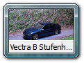 Vectra B Stufenheck Tuning Bild 1a
Hier ein Vorschlag von mir, wie man einen Vectra veredeln könnte. Das Originalmodell stammt von Schuco und habe es bei homburgmodell umbauen lassen. Das Stufenheck heißt nun " angel oscuro (dunkler Engel) "