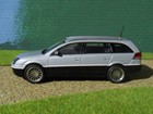 Vectra C Caravan Tuning Bild 4
Dieses Modell wurde von mir umlackiert in mineralweissmetallic und graphitschwarzmetllic, beide Farben wurden optisch mit wei遝n Decalstreifen abgesetzt, Nummernschilder sind Eigenanfertigungen. R鋎er sind von Sprint43 Typ Cromodora Sparco Rallye Cars 19".