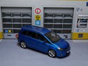 Zafira B OPC Bild 1a

Hersteller: Minichamps (403045303)
ardenblaumetallic (nur bei Opel) Auflage unbekannt Jahr 2006.